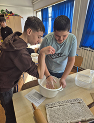 “Glagoljati brašnom”